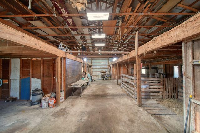 198 W Chicago Road, Coldwater, MI 49036