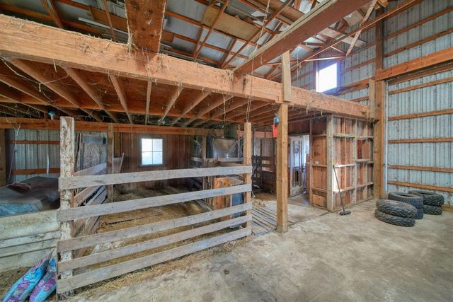 198 W Chicago Road, Coldwater, MI 49036