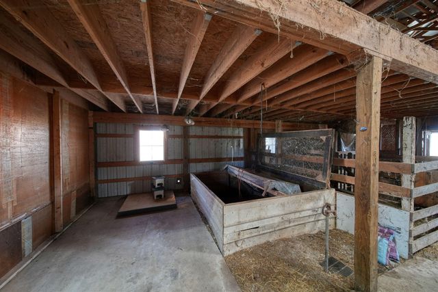 198 W Chicago Road, Coldwater, MI 49036