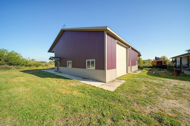 198 W Chicago Road, Coldwater, MI 49036