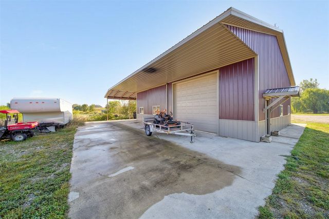 198 W Chicago Road, Coldwater, MI 49036