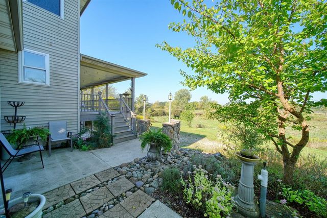 198 W Chicago Road, Coldwater, MI 49036