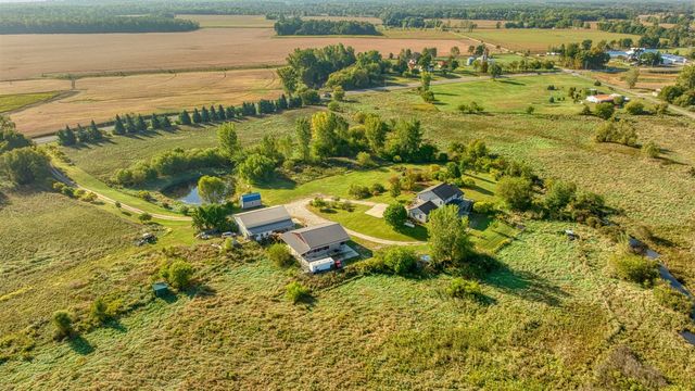 198 W Chicago Road, Coldwater, MI 49036