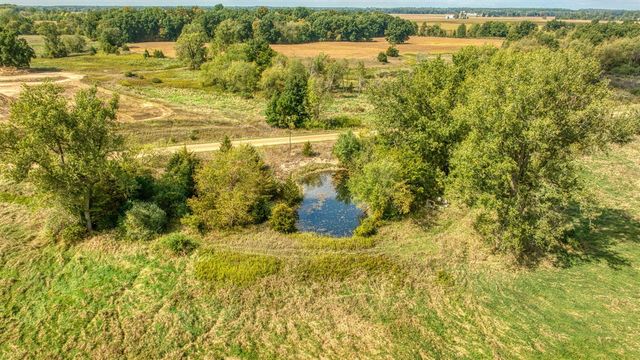 198 W Chicago Road, Coldwater, MI 49036