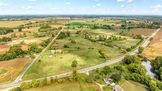 198 W Chicago Road, Coldwater, MI 49036