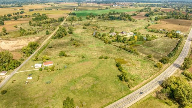 198 W Chicago Road, Coldwater, MI 49036