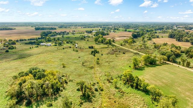 198 W Chicago Road, Coldwater, MI 49036