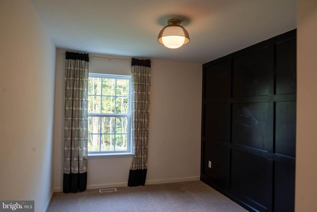 12 WHALER DR, Runnemede, NJ 08078