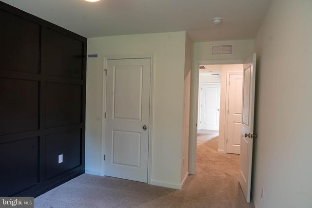 12 WHALER DR, Runnemede, NJ 08078