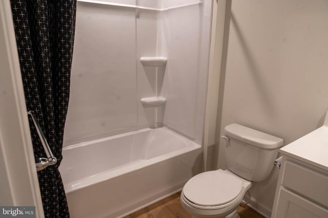 12 WHALER DR, Runnemede, NJ 08078