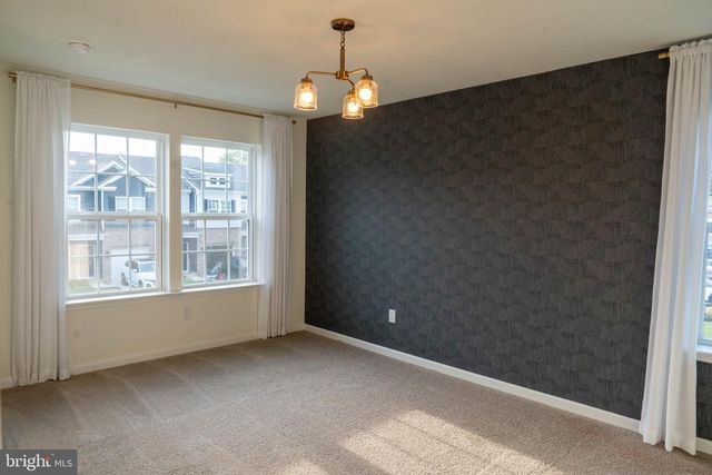 12 WHALER DR, Runnemede, NJ 08078