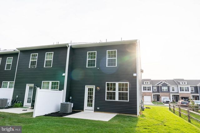 12 WHALER DR, Runnemede, NJ 08078