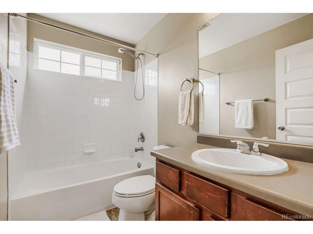 25283 E 2nd Ave, Aurora, CO 80018