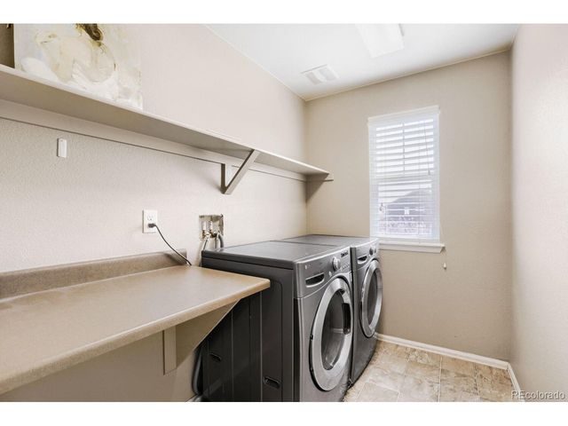 25283 E 2nd Ave, Aurora, CO 80018