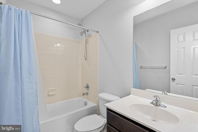 201 ARROW CROWN CT, Stephenson, VA 22656