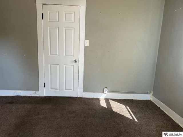 2540 Washington Street, Omaha, NE 68107