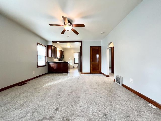 304 St Rose AVENUE, Fredonia, WI 53021