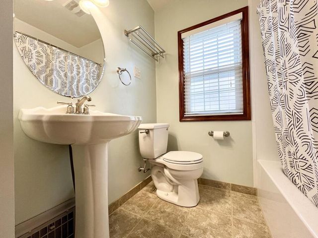 304 St Rose AVENUE, Fredonia, WI 53021