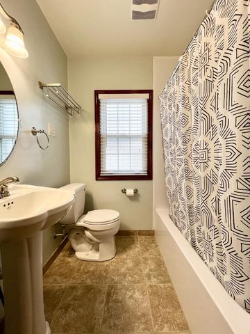 304 St Rose AVENUE, Fredonia, WI 53021