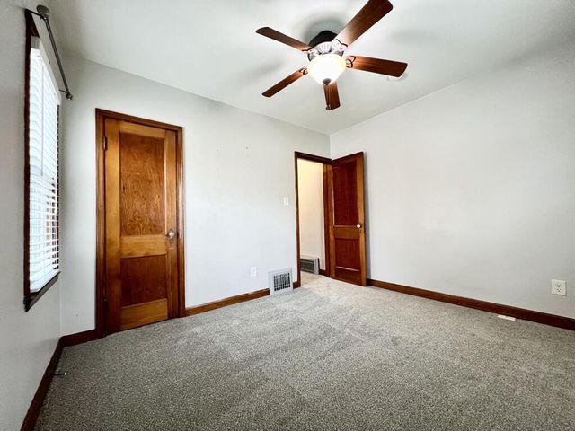 304 St Rose AVENUE, Fredonia, WI 53021