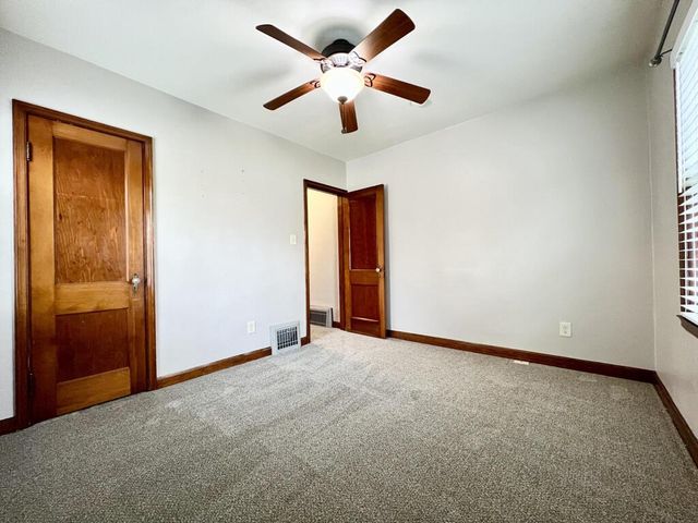 304 St Rose AVENUE, Fredonia, WI 53021