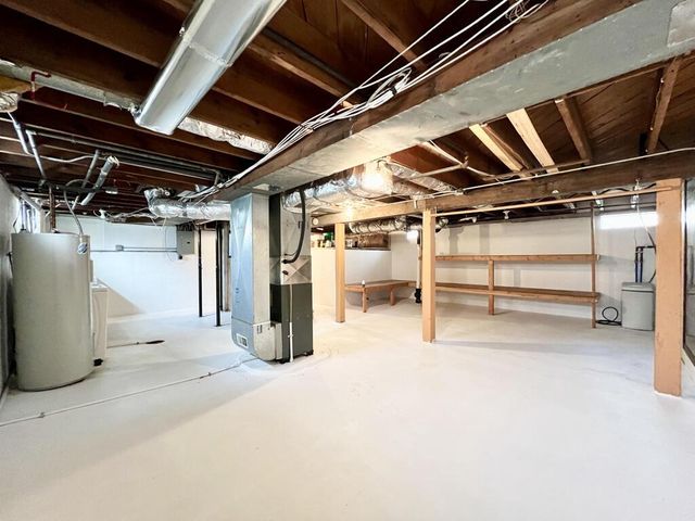 304 St Rose AVENUE, Fredonia, WI 53021