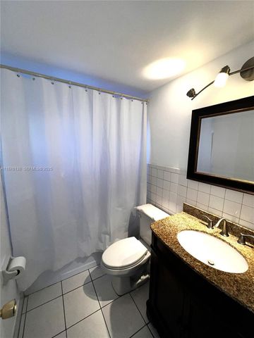 2145 Pierce Street 105, Hollywood, FL 33020