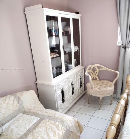 2145 Pierce Street 105, Hollywood, FL 33020