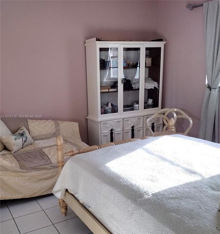 2145 Pierce Street 105, Hollywood, FL 33020