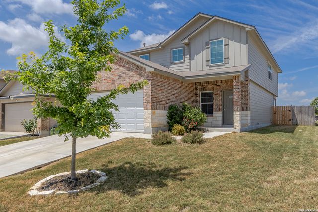 4111 FORT PALMER BLVD, St Hedwig, TX 78152
