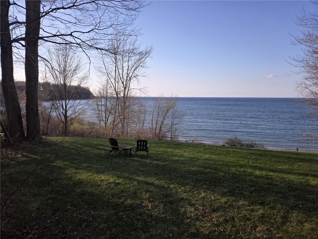 7227 Sprongs Bluff, Sodus, NY 14551