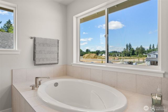 7335 Mirasett Street SW, Tumwater, WA 98512