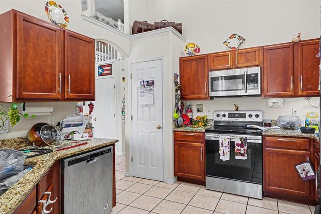 204 ELDERBERRY DRIVE, Davenport, FL 33897
