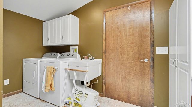 1553 Mills Road, Mills Twp, MI 48756
