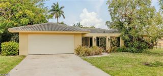5654 Eichen CIR W, Fort Myers, FL 33919