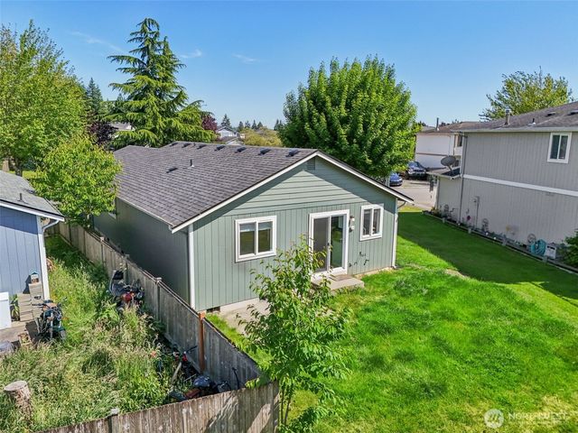 17702 Spring Lane Avenue, Marysville, WA 98271
