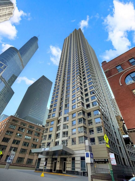 440 N Wabash Avenue 1710, Chicago, IL 60611