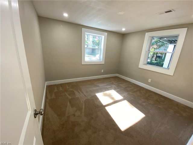 1013 Cambridge AVE, Portsmouth, VA 23707