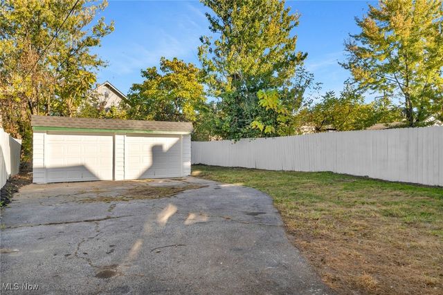 3717 E 151st Street, Cleveland, OH 44120