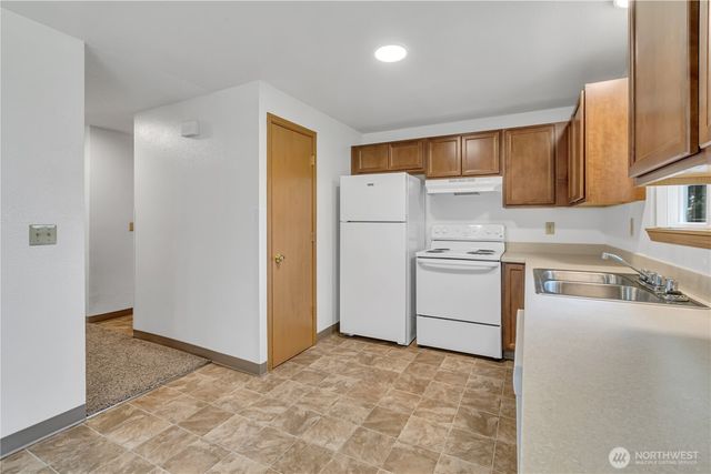 17319 8th Avenue Ct E, Spanaway, WA 98387