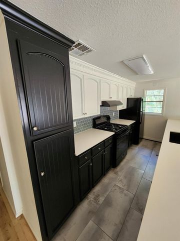 850 Forest View Drive, West Lake Hills, TX 78746