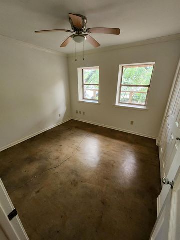 850 Forest View Drive, West Lake Hills, TX 78746