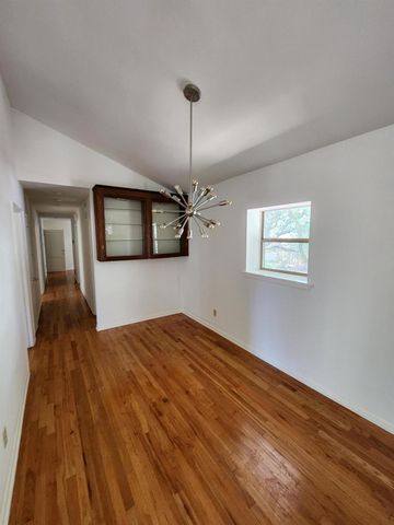 850 Forest View Drive, West Lake Hills, TX 78746