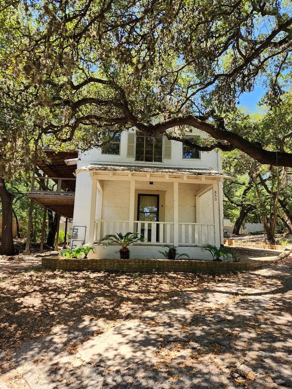 850 Forest View Drive, West Lake Hills, TX 78746