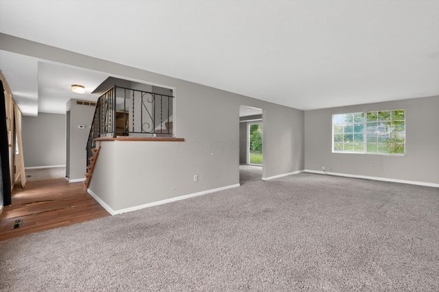 3691 Paris Boulevard, Westerville, OH 43081