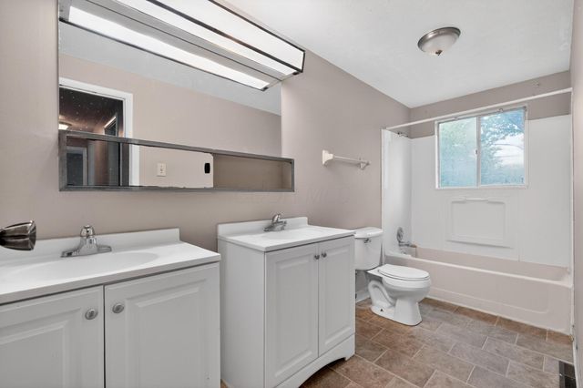 3691 Paris Boulevard, Westerville, OH 43081