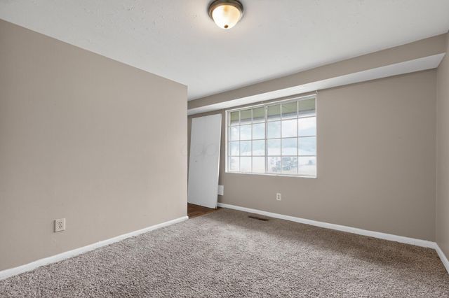 3691 Paris Boulevard, Westerville, OH 43081