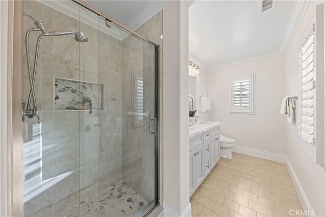 77 Canyoncrest, Irvine, CA 92603