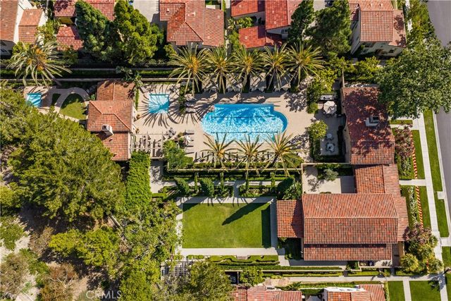 77 Canyoncrest, Irvine, CA 92603
