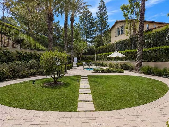 77 Canyoncrest, Irvine, CA 92603